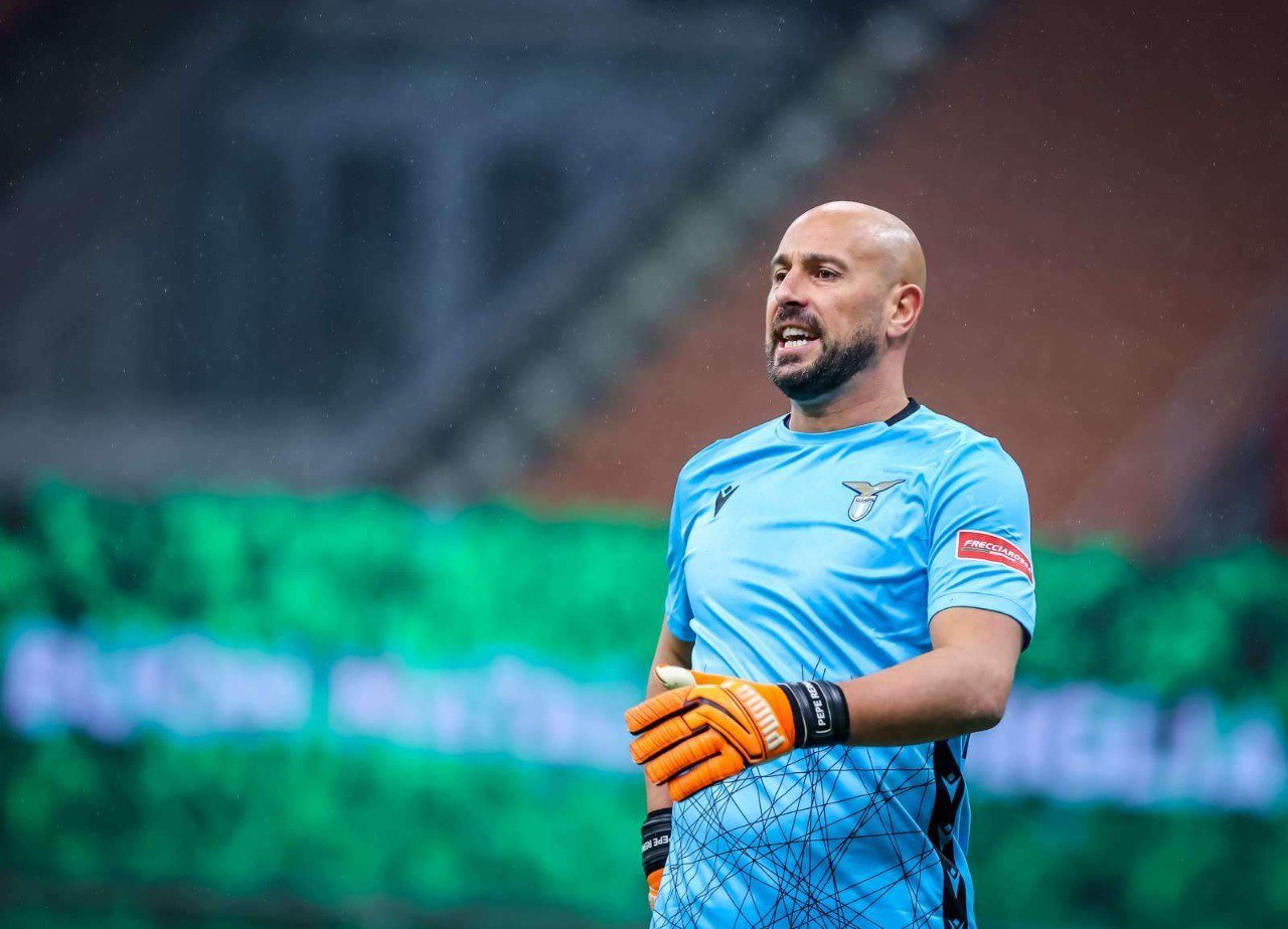 Pepe Reyna məşqçiliyə BAŞLADI