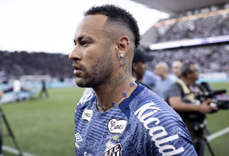 Neymar koronavirusa yoluxdu Neymar koronavirusa yoluxdu