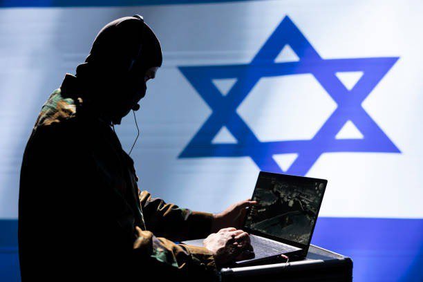 İranda iki "Mossad" agenti SAXLANILDI