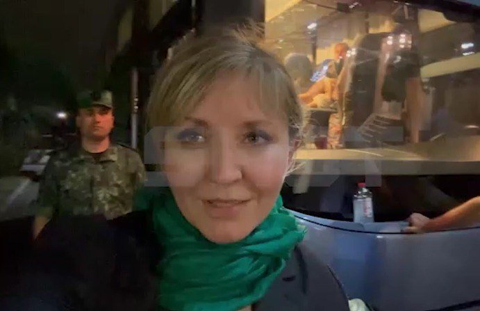 İrandan təxliyə olunan rusiyalı alim: &ldquo;Qonaqpərvər Azərbaycandayam&rdquo; &ndash; VİDEO