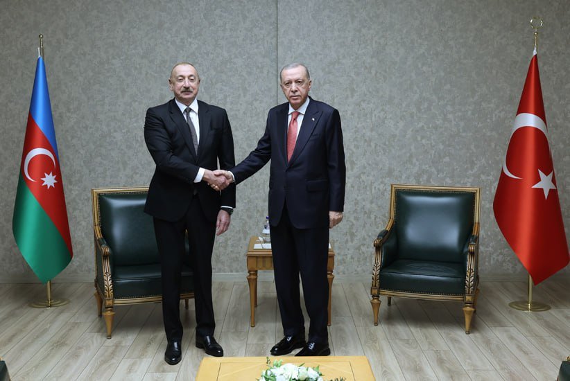 İlham Əliyev Ərdoğanla GÖRÜŞDÜ - FOTO - foto 1
