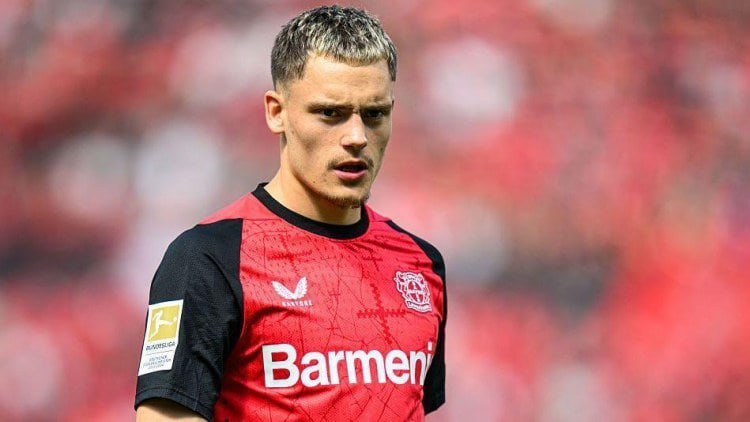 &ldquo;Bayer&rdquo;in futbolçusu &ldquo;Liverpul&rdquo;la müqavilə BAĞLAYIR