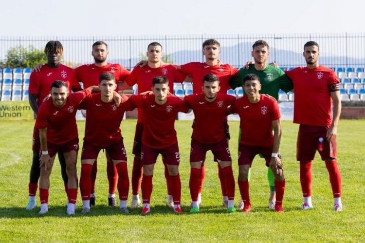 Azərbaycanlı futbolçu Albaniya klubunda debüt etdi Azərbaycanlı futbolçu Albaniya klubunda debüt etdi