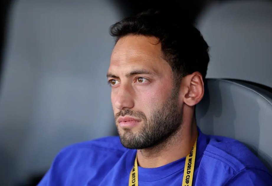 Hakan Çalhanoğlu klublararası dünya çempionatına yollanmayıb &ndash; AYRILMAQ İSTƏYİR?