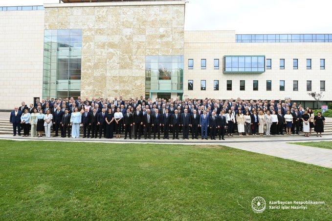 Bakıda diplomatik xidmət rəhbərlərinin IX müşavirəsi keçirildi – FOTO - foto 2