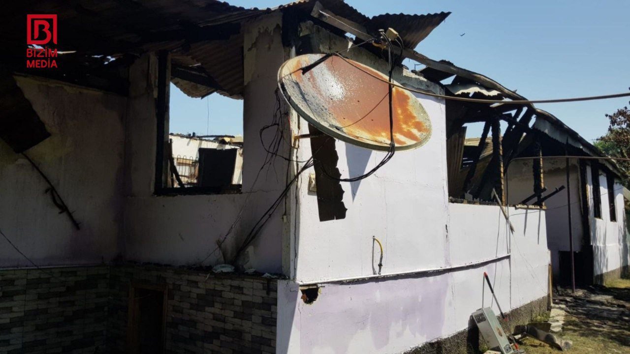 Göyçayda ev yanaraq kül oldu &ndash; FOTO/VİDEO