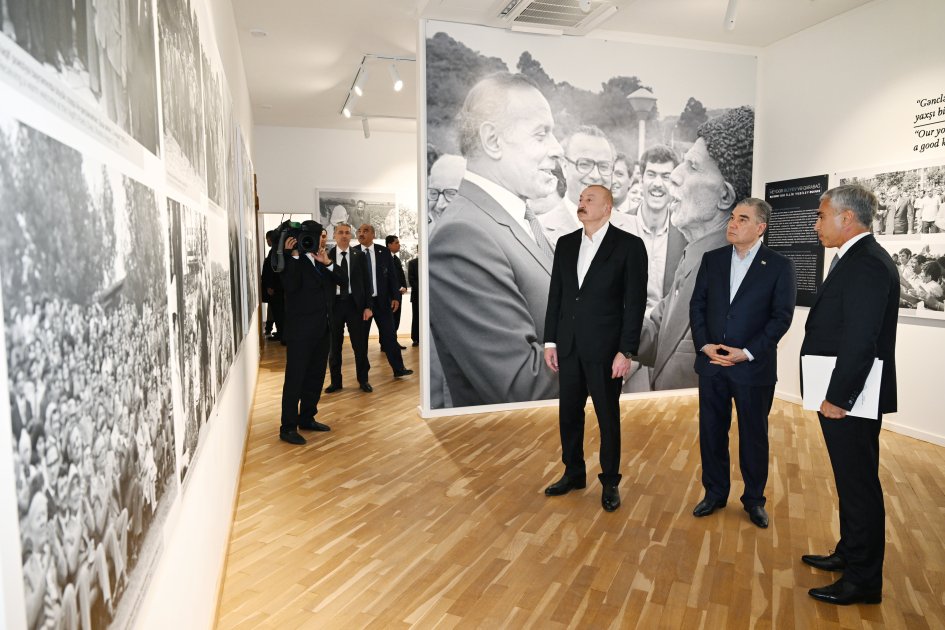 İlham Əliyev və Qurbanqulu Berdiməhəmmədov Şuşada Yaradıcılıq Mərkəzində - FOTO - foto 5