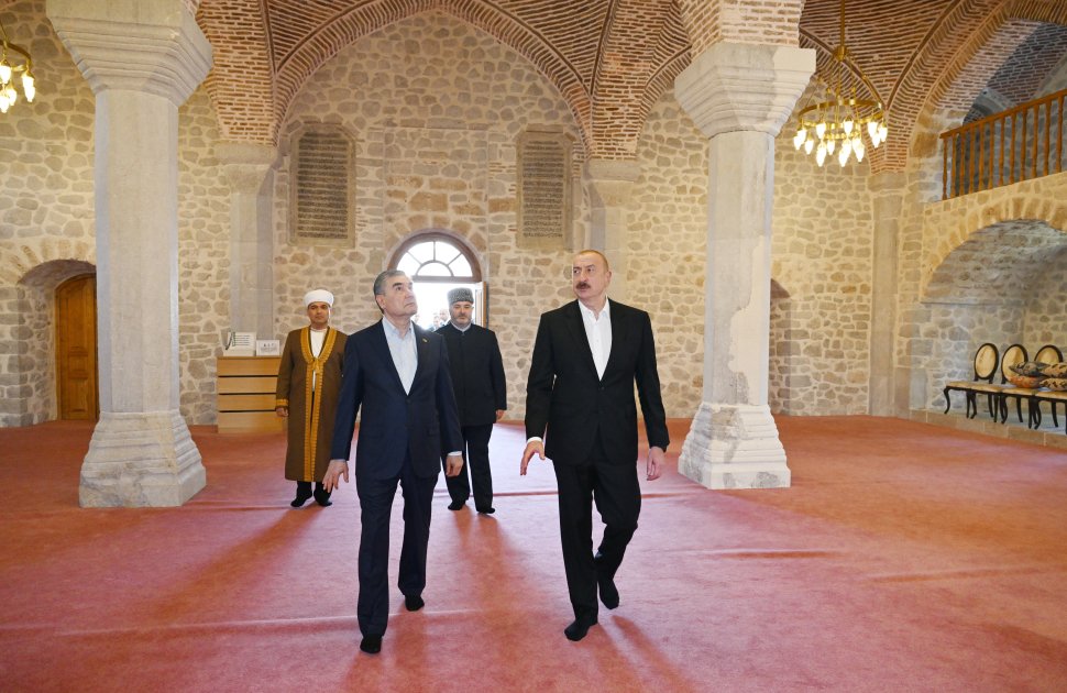 Şuşada məsciddə dua etdilər– FOTO - foto 1
