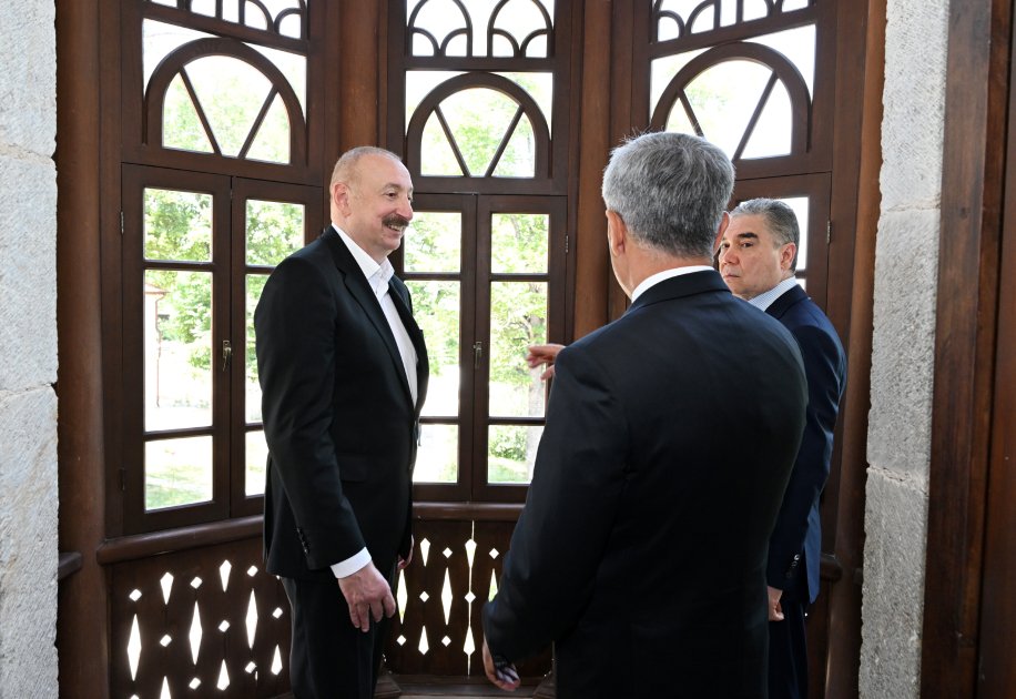 Liderlər Şuşada Mehmandarovların malikanə kompleksində - FOTO - foto 3