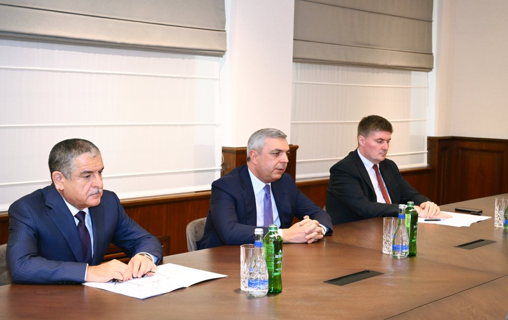 Samir Nuriyev BƏƏ-nin Hesablama Qurumunun nümayəndə heyəti ilə görüşdü – FOTO - foto 1