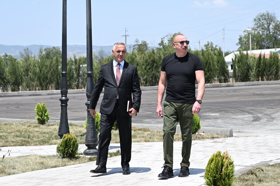 Prezident Xocalının Təzəbinə kəndində - FOTO - foto 12