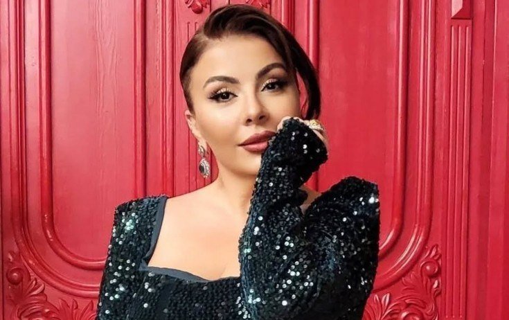 Aşıq Samirə də dələduzların hədəfi oldu - FOTO