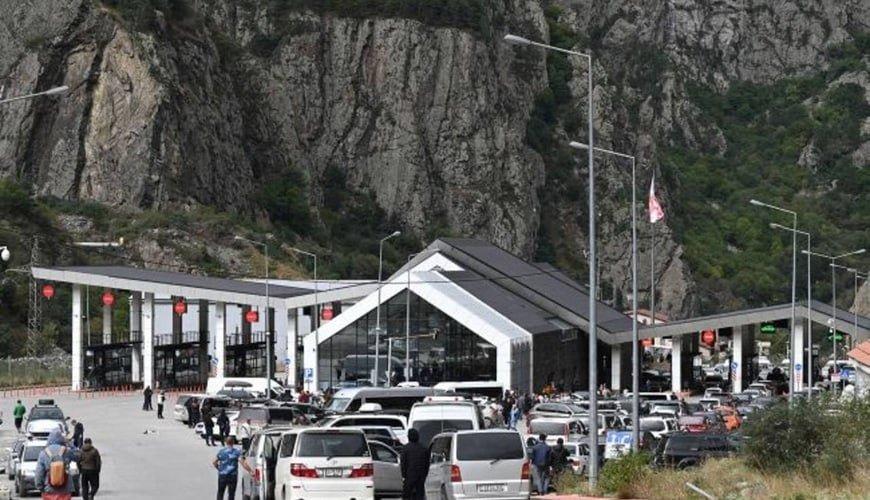 5 ukraynalı Gürcüstan-Rusiya sərhədində aclıq aksiyasına başladı 5 ukraynalı Gürcüstan-Rusiya sərhədində aclıq aksiyasına başladı