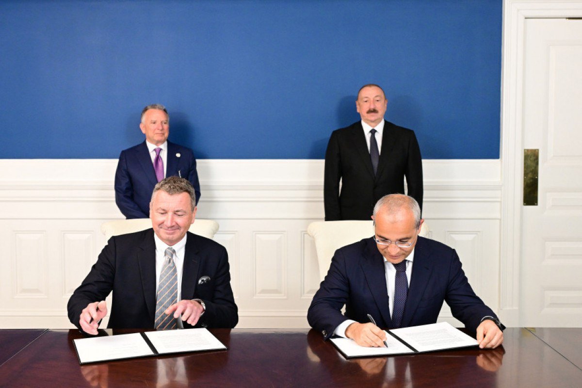 SOCAR-la “ExxonMobil” şirkəti arasında “Əməkdaşlıq haqqında Memorandum” imzalandı SOCAR-la “ExxonMobil” şirkəti arasında “Əməkdaşlıq haqqında Memorandum” imzalandı
