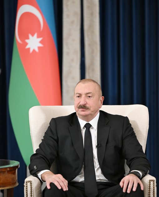 İlham Əliyev Vaşinqtonda jurnalistlərə müsahibə verdi – FOTO/VİDEO - foto 2