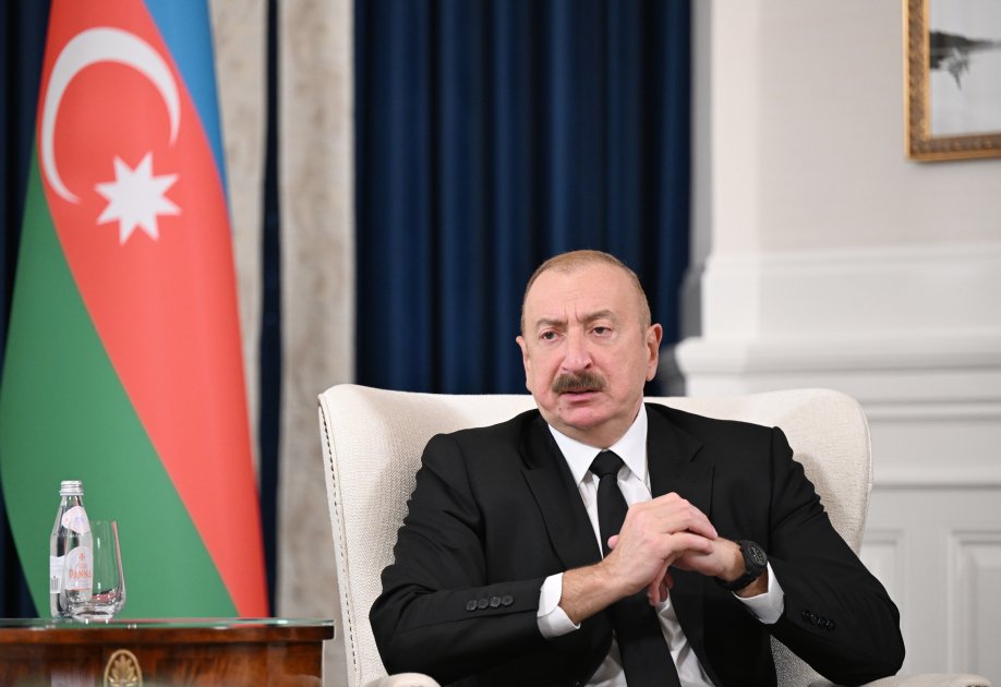 İlham Əliyev Vaşinqtonda jurnalistlərə müsahibə verdi &ndash; FOTO/VİDEO