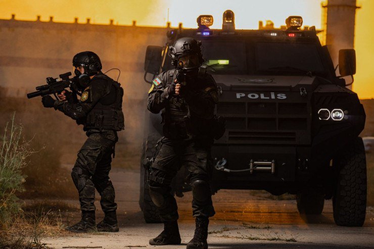 Bakıda ƏMƏLİYYAT: İranlının tapşırıqlarını yerinə yetirənlər saxlanıldı &ndash; FOTO