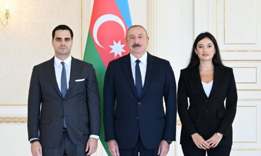 İlham Əliyev Slovakiyanın yeni səfiri Elçin Qasımovu qəbul etdi – FOTO - foto 4