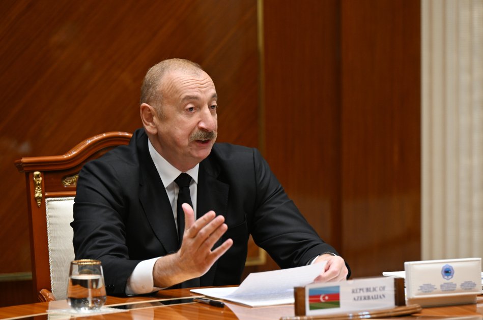 Prezident: “Türkmənistan və Azərbaycan bundan sonra da çiyin-çiyinə irəli gedəcək” Prezident: “Türkmənistan və Azərbaycan bundan sonra da çiyin-çiyinə irəli gedəcək”