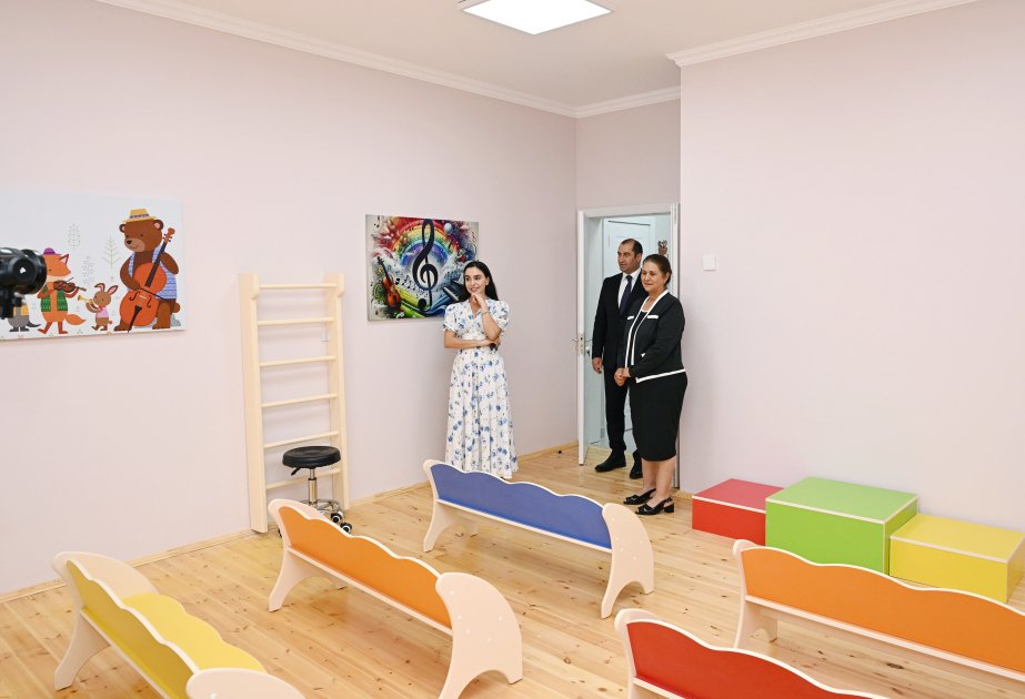 Leyla Əliyeva Şamaxıda inşa olunan körpələr evi-uşaq bağçalarının AÇILIŞINDA - FOTO - foto 11