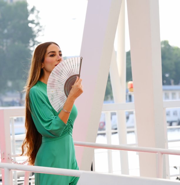 Mehriban Əliyeva dövlət başçılarının xanımları ilə gəmi gəzintisində - FOTO - foto 21