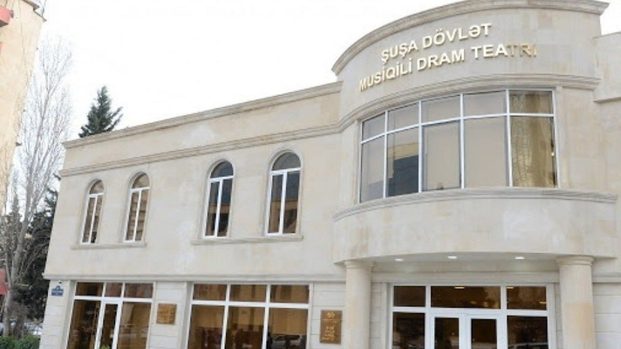 Səhnəyə DÖNÜŞ - Teatrlar yeni mövsümə hansı yeniliklərlə başlayır? – SORĞU - foto 4