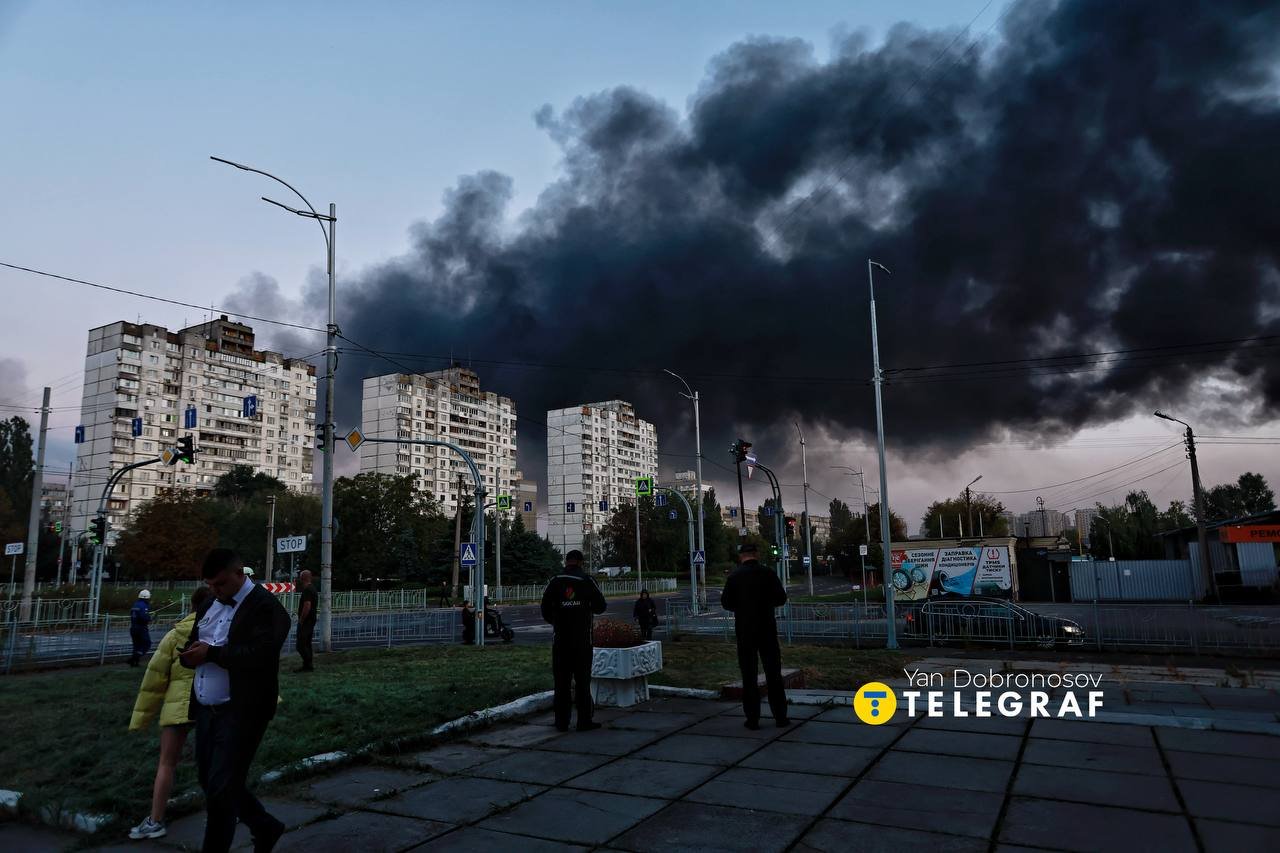 Rusiya ukraynalılara gecə dəhşəti yaratdı: Xeyli sayda ölən və xəsarət alan var - FOTO - foto 4