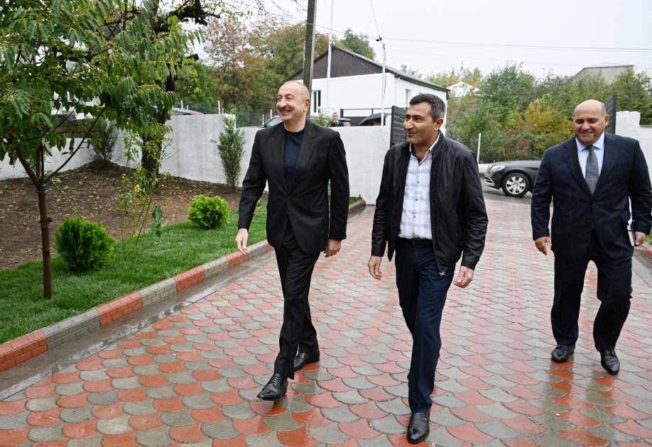 Prezident Hadrut qəsəbəsində - FOTO/VİDEO - foto 2