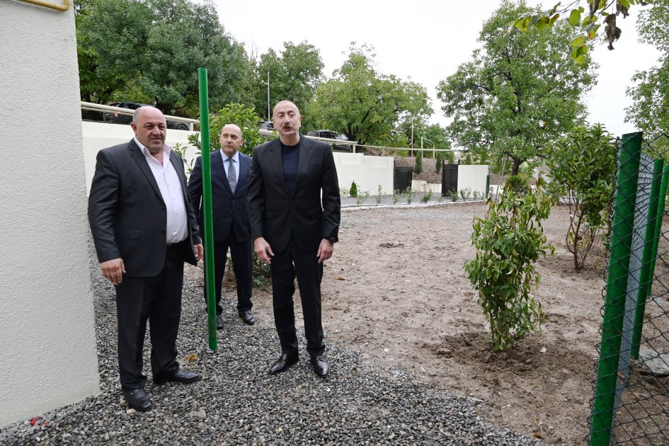 Prezident Xocavənd rayonunun Qırmızı Bazar qəsəbəsində - FOTO - foto 5