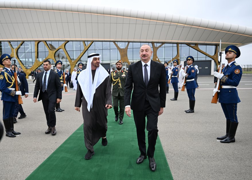 BƏƏ Prezidentinin Azərbaycana rəsmi səfəri başa çatdı &ndash; FOTO