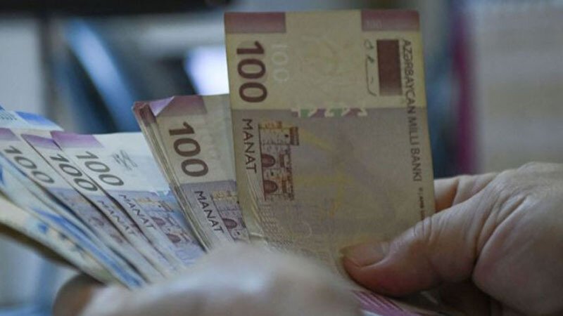 Bu müəllimlər 6000 manatdan çox maaş alacaqlar