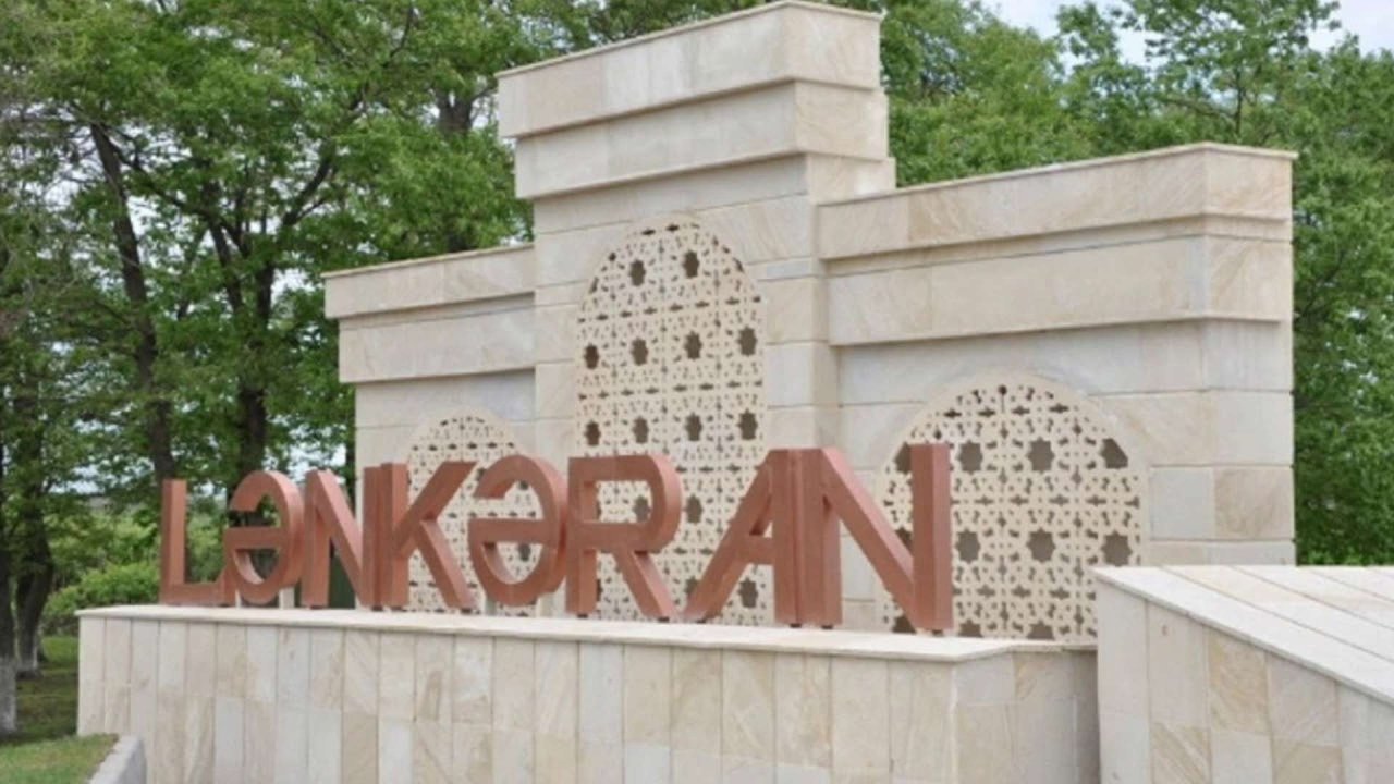 Lənkəranda ailə DRAMI: Qardaş qardaşını bıçaqladı