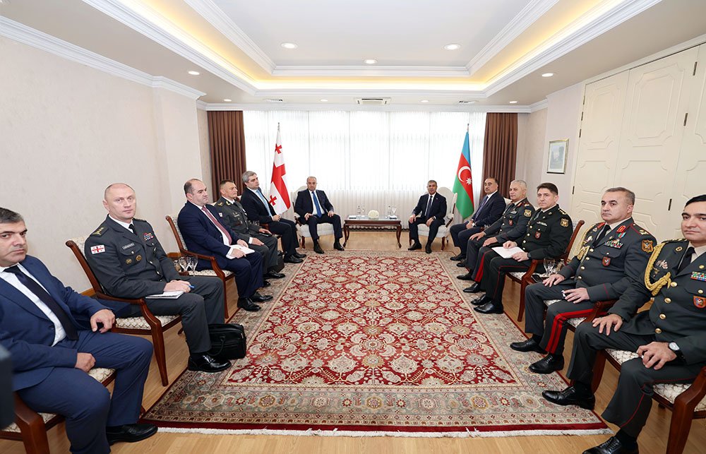 Zakir Həsənov gürcüstanlı həmkarı ilə görüşüb - FOTO - foto 2