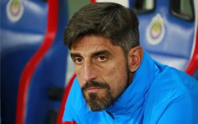 La Liqa klubu baş məşqçi ilə YOLLARINI AYIRDI