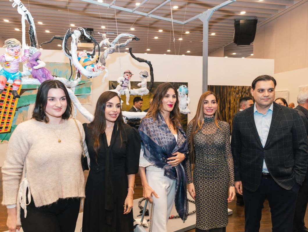 Leyla Əliyeva və Arzu Əliyeva Berlində MAMA “Ana təbiət” sərgisinin açılışında – FOTO - foto 15