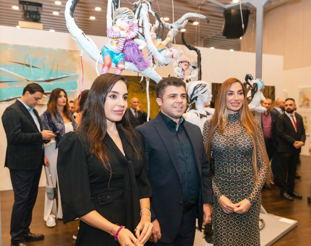 Leyla Əliyeva və Arzu Əliyeva Berlində MAMA “Ana təbiət” sərgisinin açılışında – FOTO - foto 9