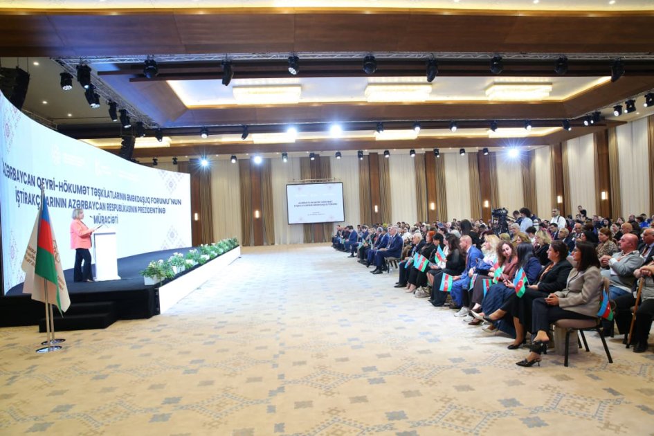 Əməkdaşlıq Forumunun iştirakçıları Prezidentə müraciət ünvanladılar - FOTO