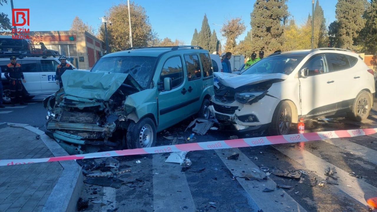 Gəncədə ağır qəza - 1 ölü, 4 yaralı var – FOTO/VİDEO - foto 4