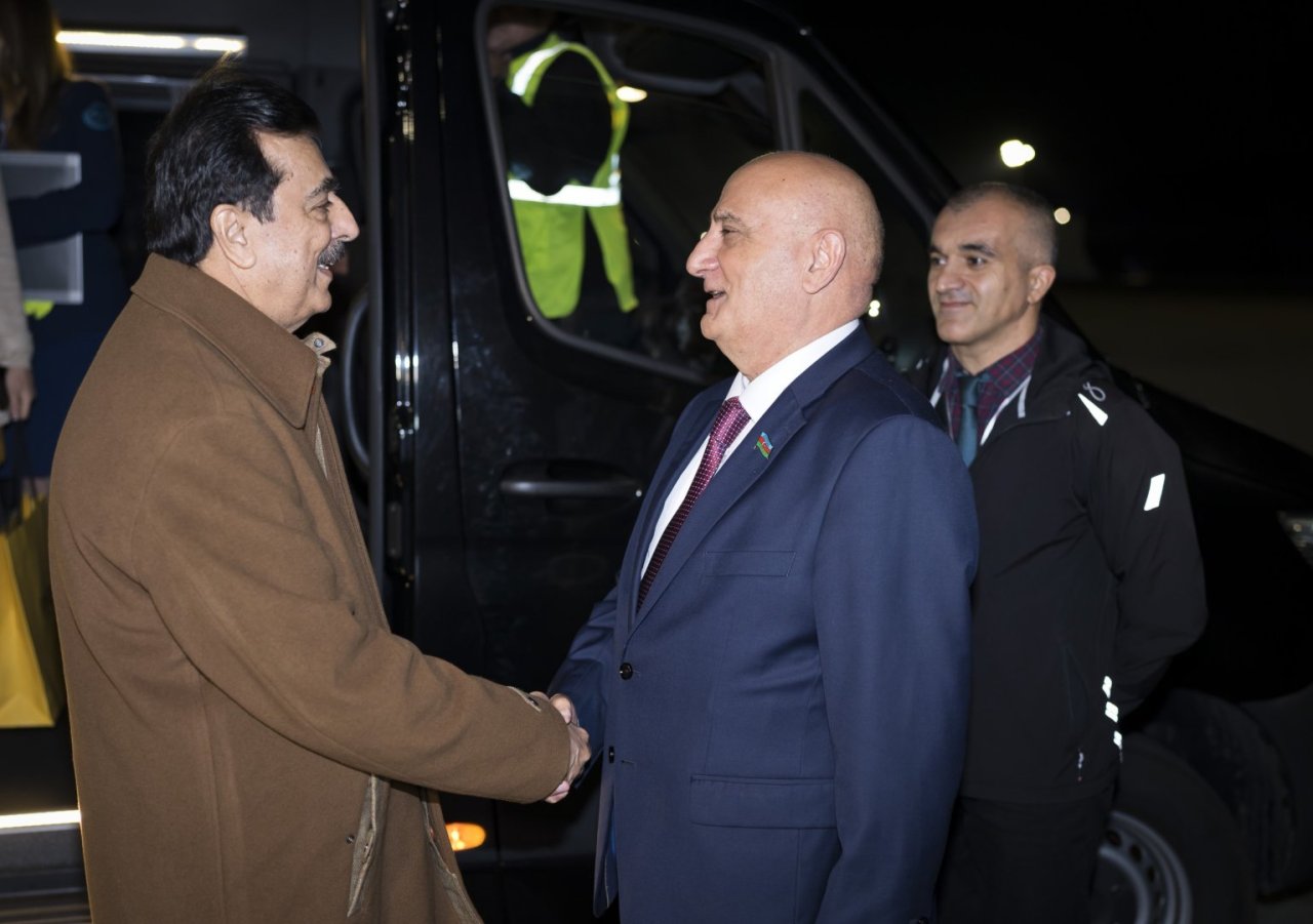 Pakistan Senatının sədri Azərbaycana gəldi – FOTO - foto 2