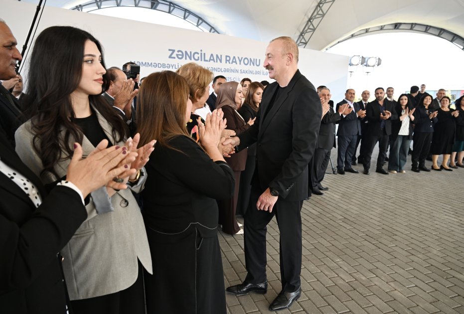Zəngilanın Məmmədbəyli və Ağalı kəndlərinin sakinlərinə mənzillərin açarları təqdim edildi - FOTO - foto 5
