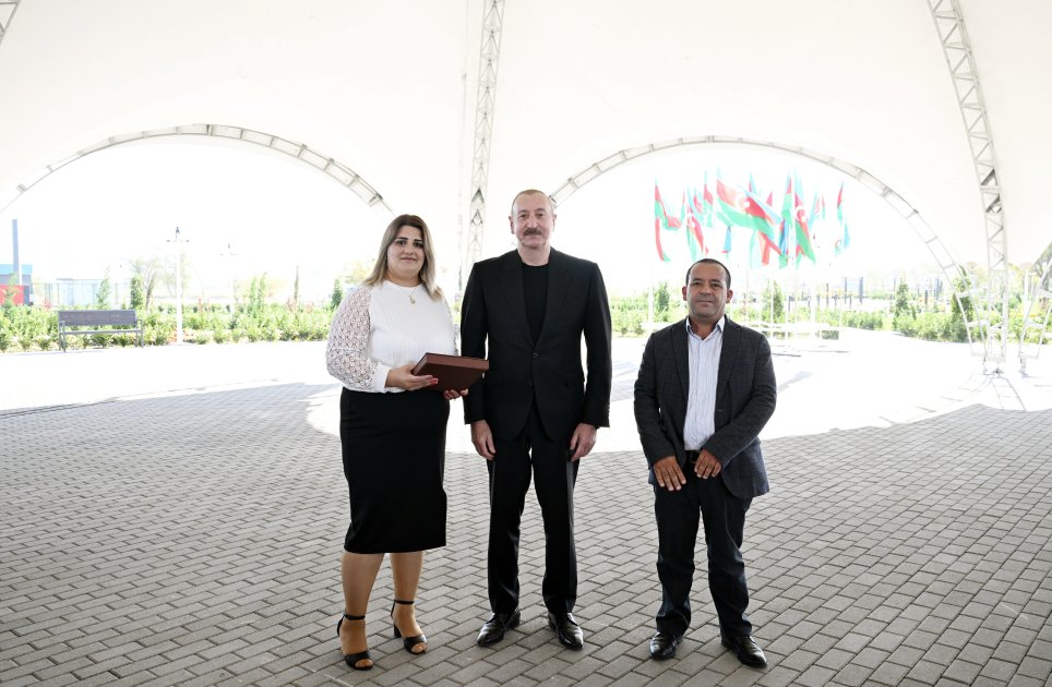 Zəngilanın Məmmədbəyli və Ağalı kəndlərinin sakinlərinə mənzillərin açarları təqdim edildi - FOTO - foto 21