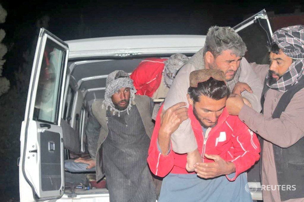 Əfqanıstanda zəlzələdə ölənlərin sayı 20-yə ÇATDI - FOTO/VİDEO - foto 4