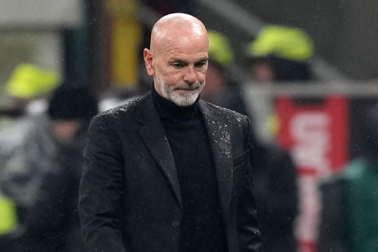 &ldquo;Fiorentina&rdquo; Piolini istefaya GÖNDƏRDİ