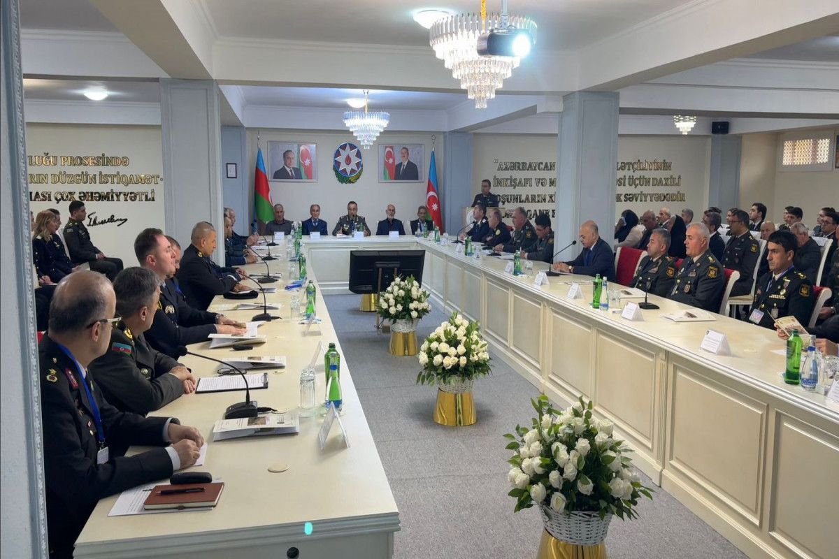 Daxili Qoşunların Hərbi İnstitutunda &ldquo;Zəfər tarixi&rdquo; konfransı keçirildi - FOTO
