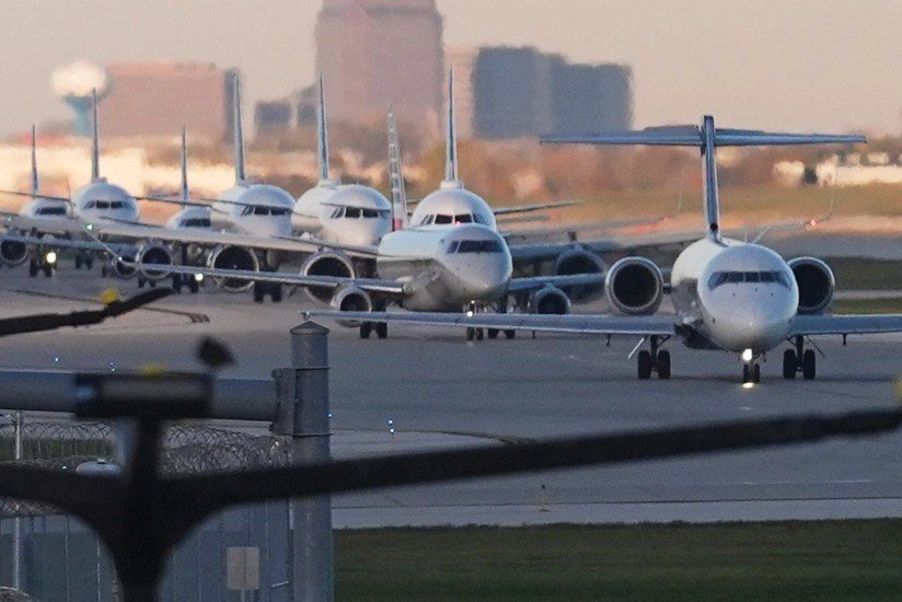ABŞ aeroportlarında 900-dən çox reys ləğv edildi