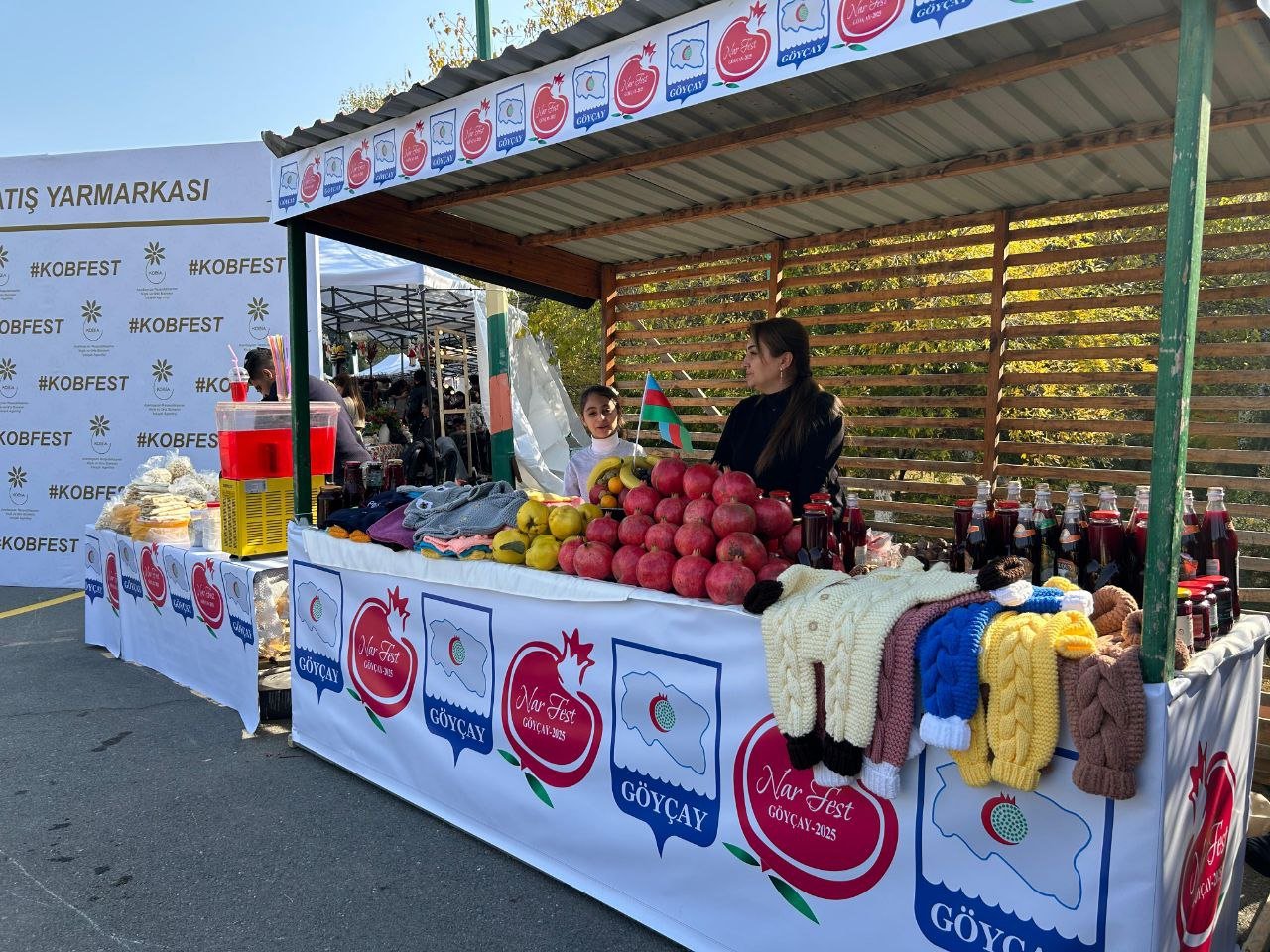 Göyçayda ənənəvi "Nar Festivalı" keçirildi - FOTO Göyçayda ənənəvi "Nar Festivalı" keçirildi - FOTO