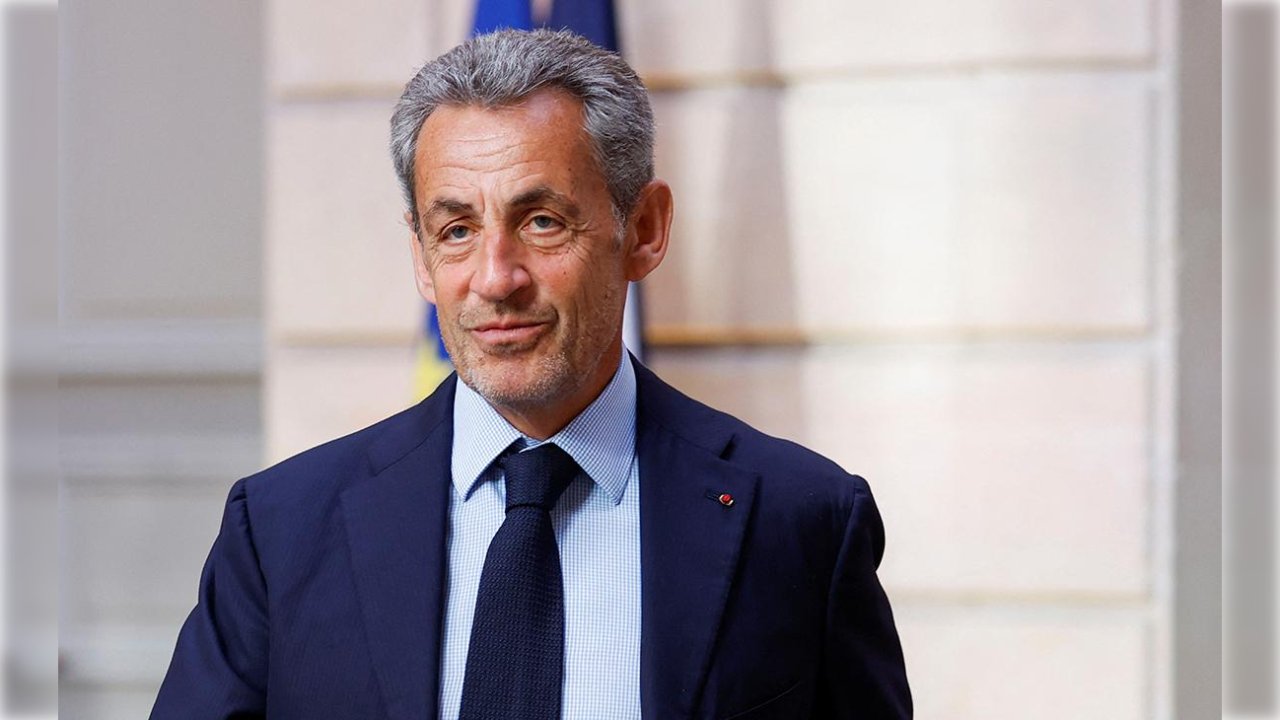 Sarkozi yenidən AZADLIQDA