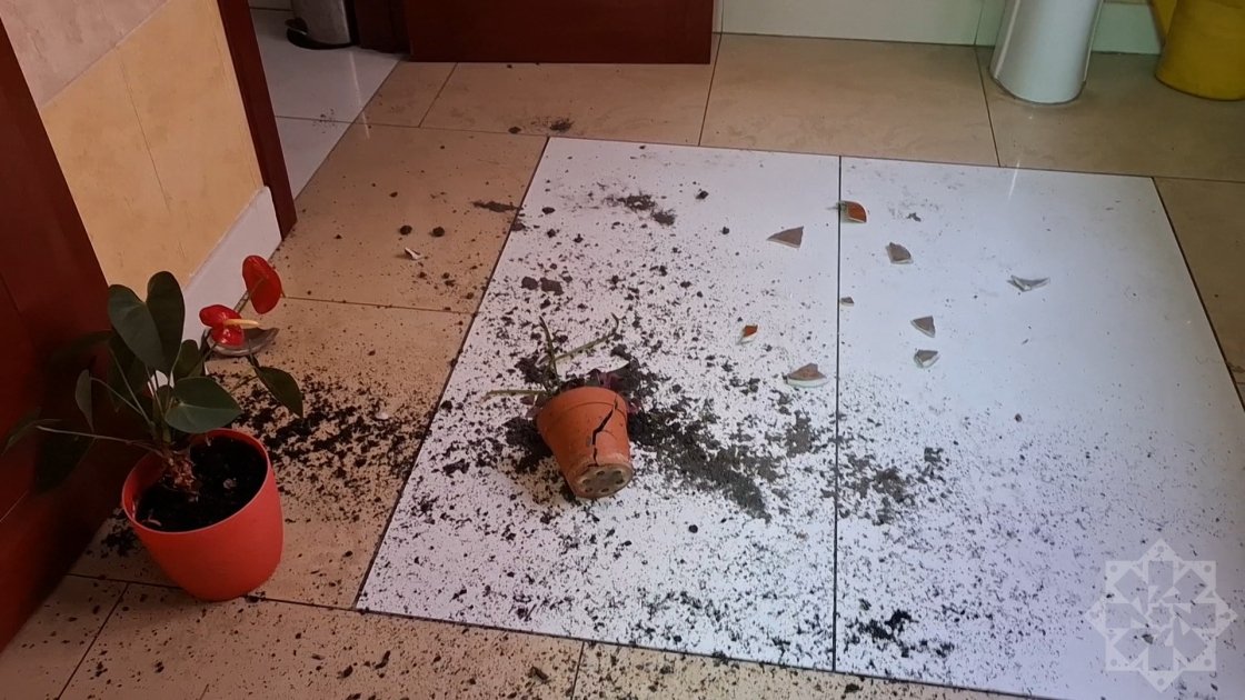 Raket hücumu zamanı Azərbaycanın Kiyevdəki səfirliyinə ciddi ziyan dəydi – FOTO/VİDEO - foto 14