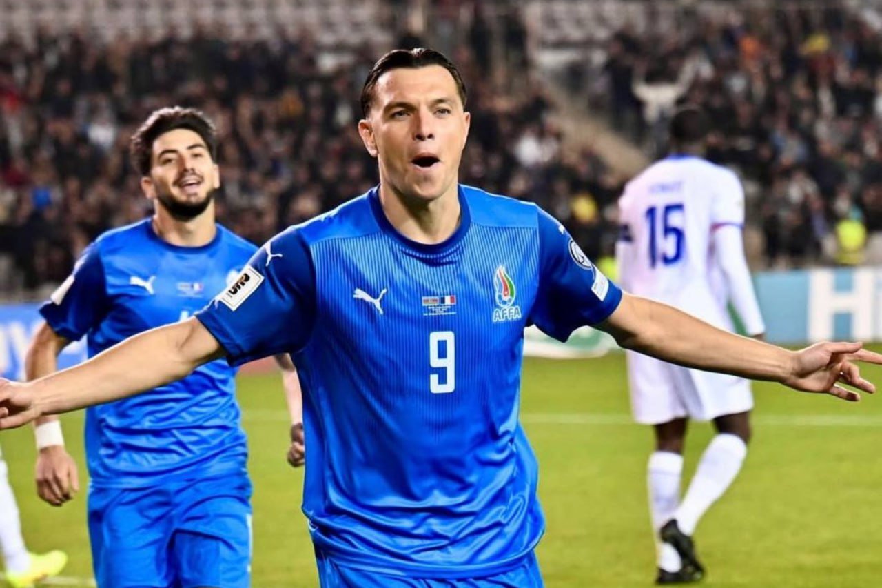Renat Dadaşov Fransa ilə oyunun ƏN YAXŞISI OLDU