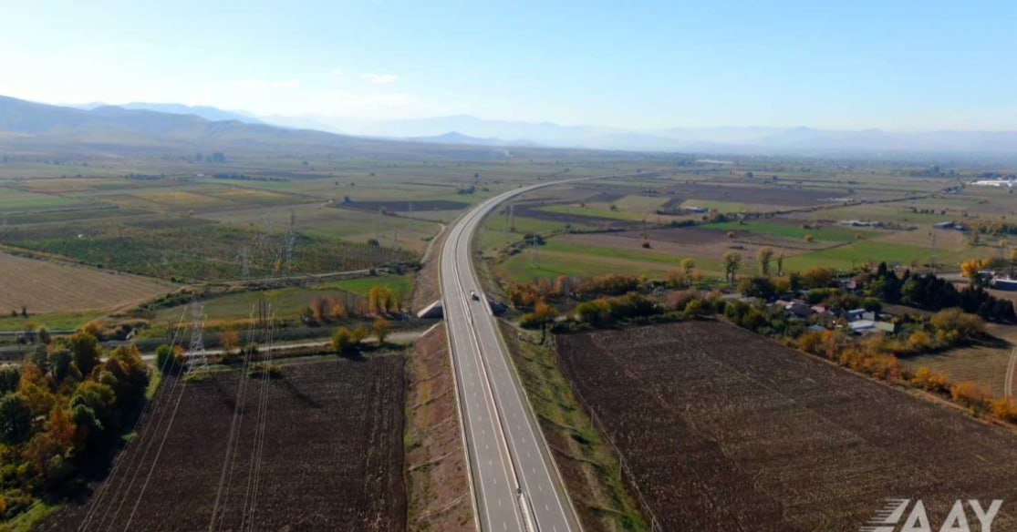 Azərbaycanda bu magistral yol genişləndirilir – FOTO - foto 3